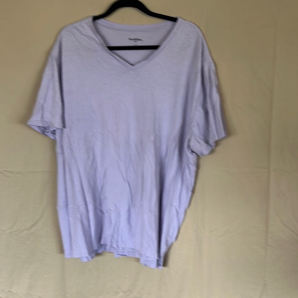 Goodfellow light purple v-neck t-shirt, like new, size XXL